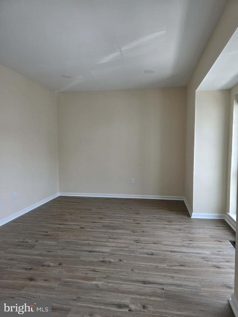 112 Fair Oaks Court photo 9