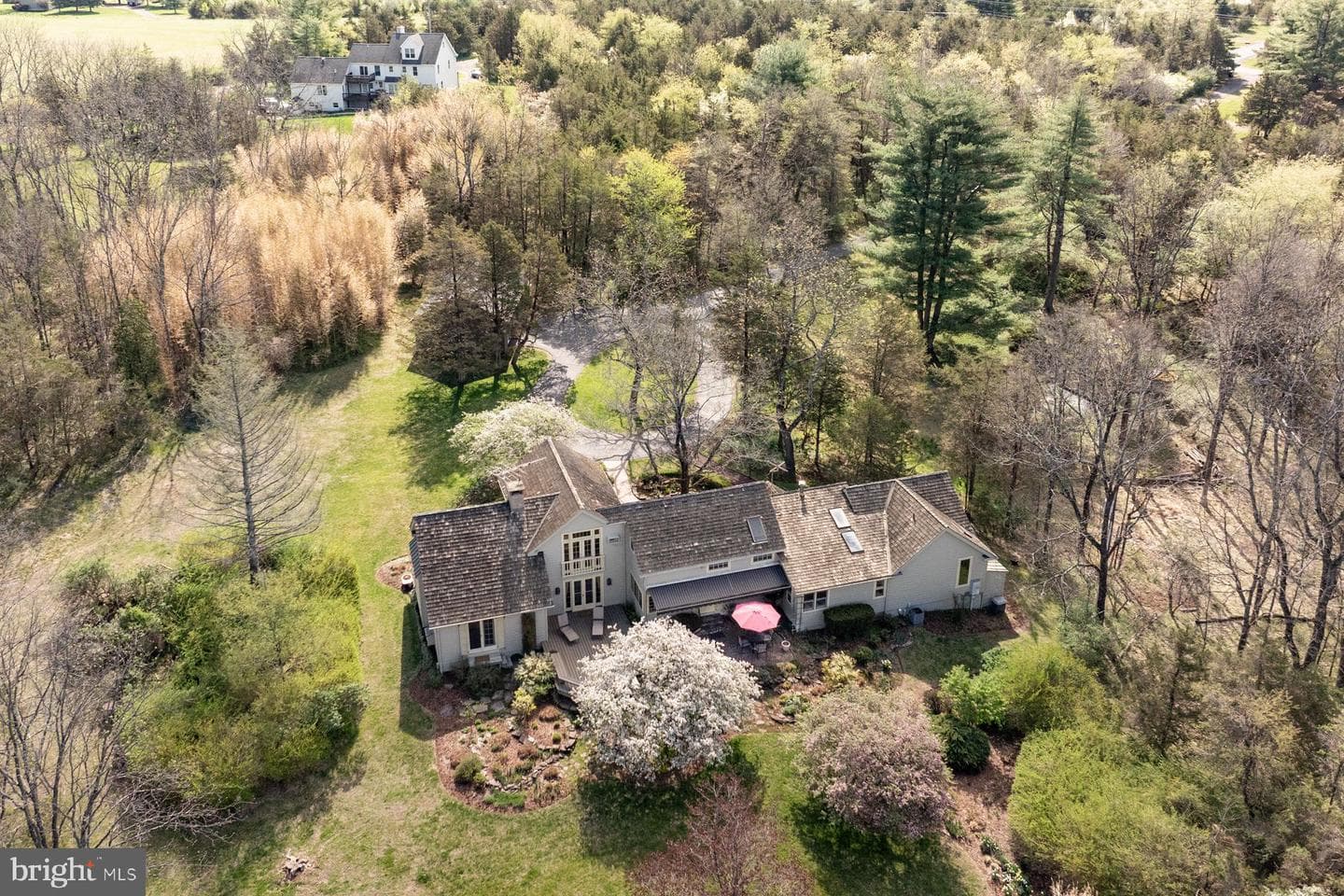 542 Headquarters Road photo 10