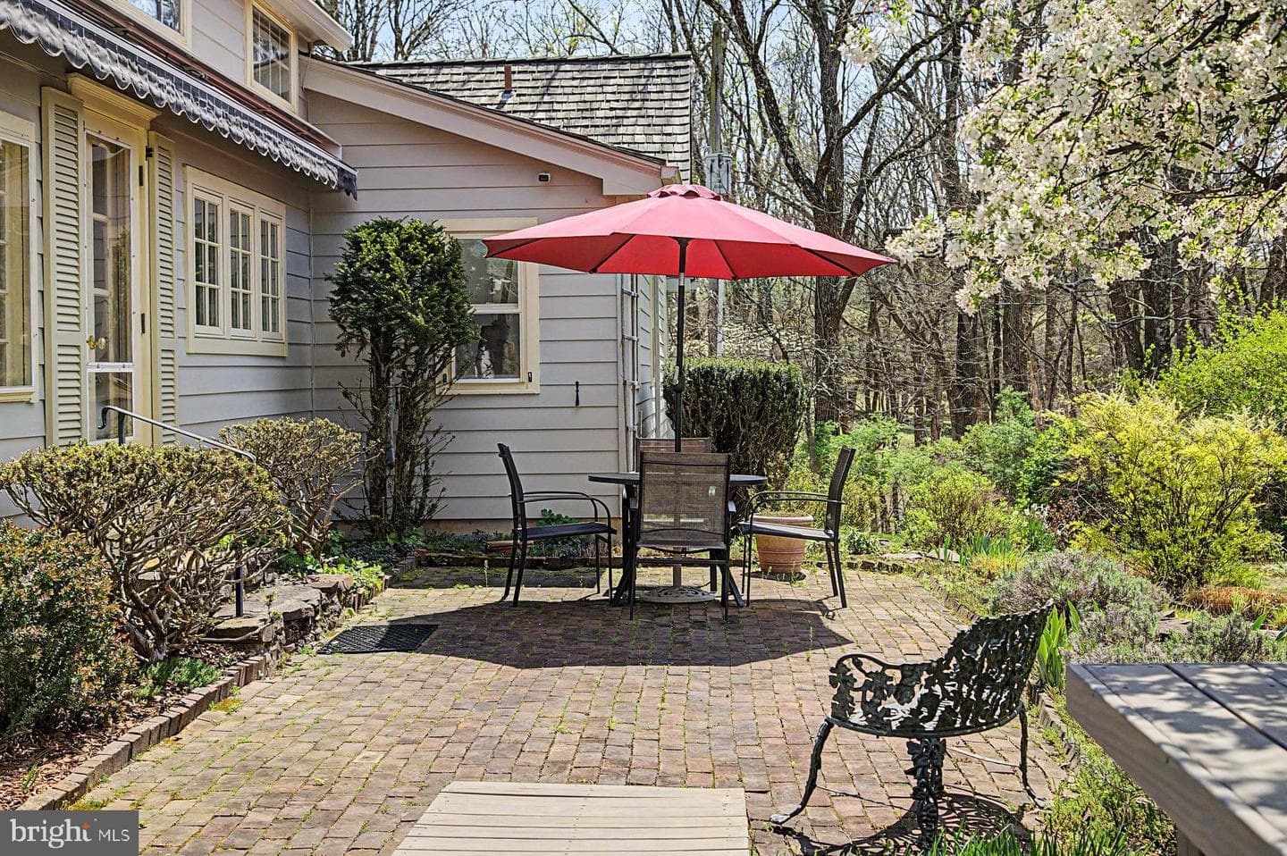 542 Headquarters Road photo 29
