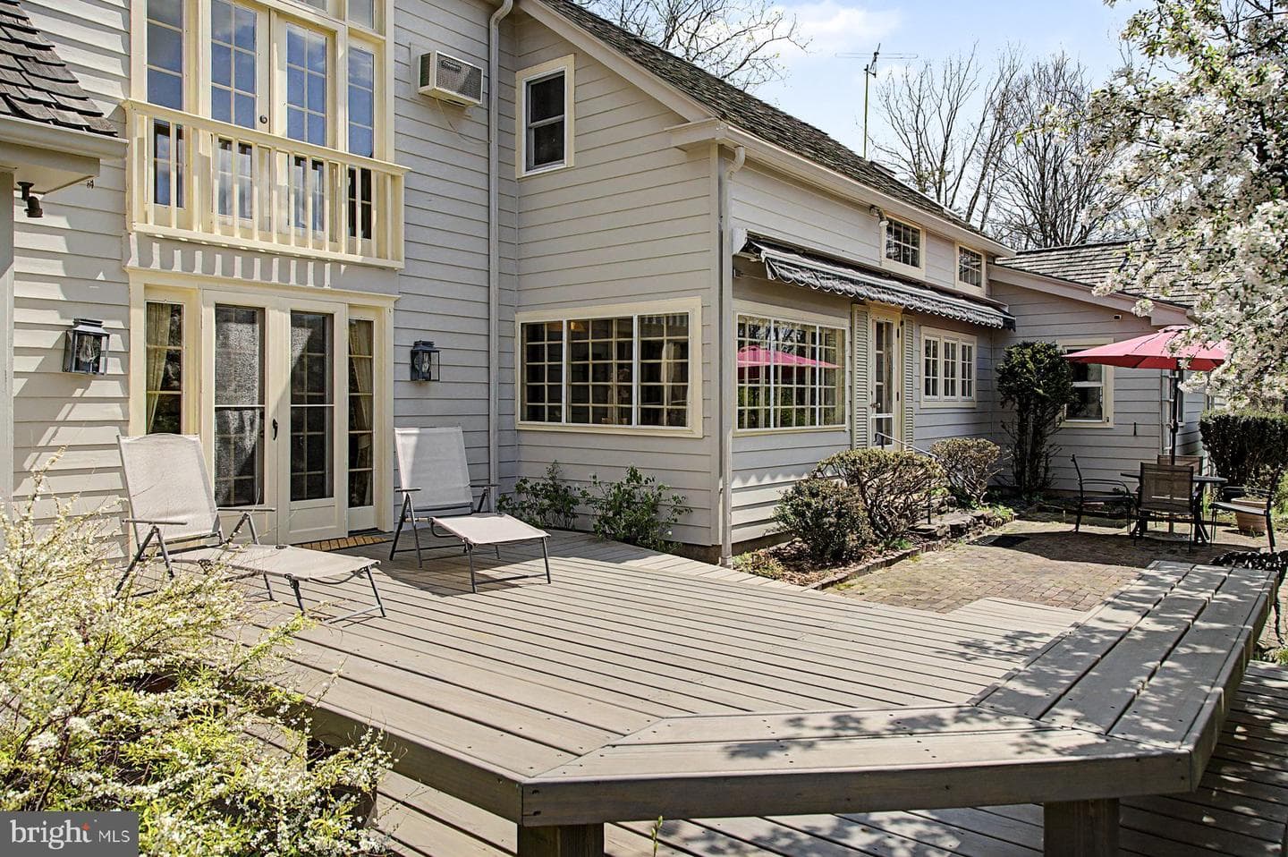 542 Headquarters Road photo 6