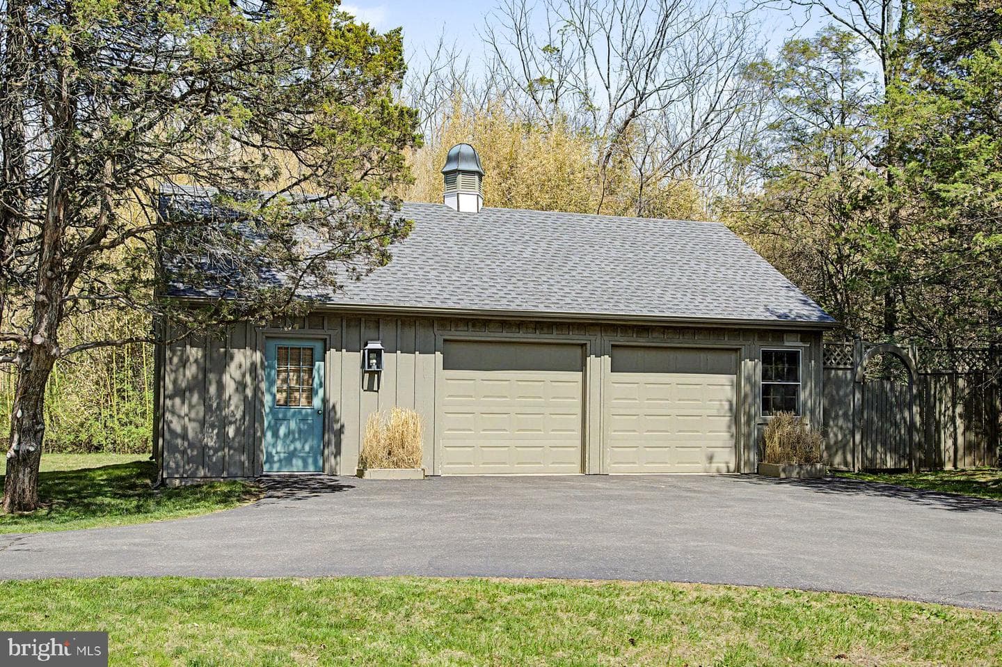 542 Headquarters Road photo 65