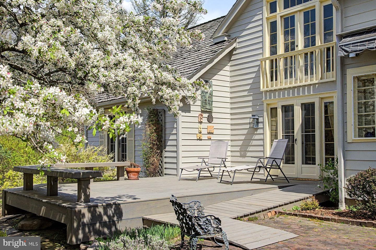 542 Headquarters Road photo 8