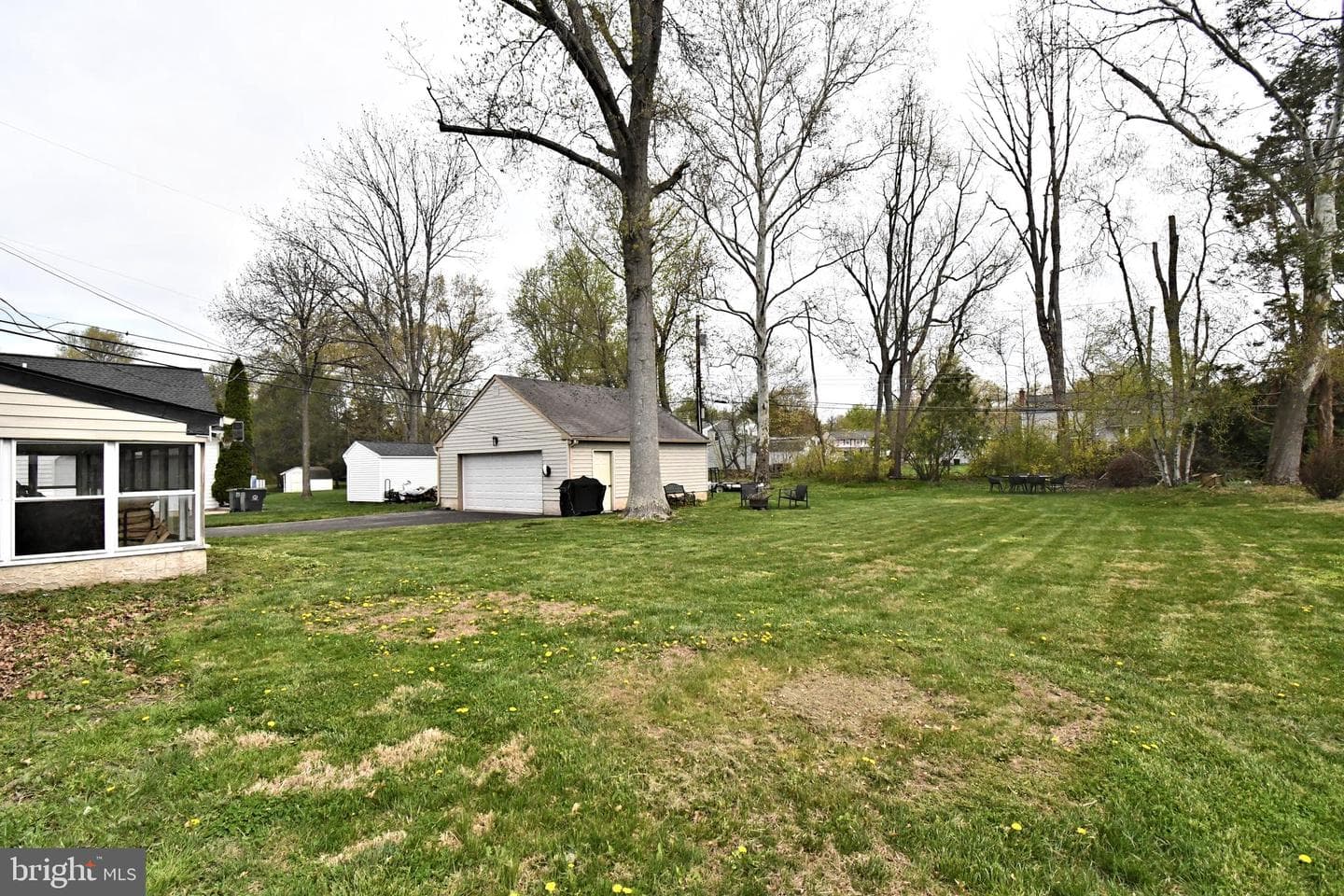 89 Upland Drive photo 43