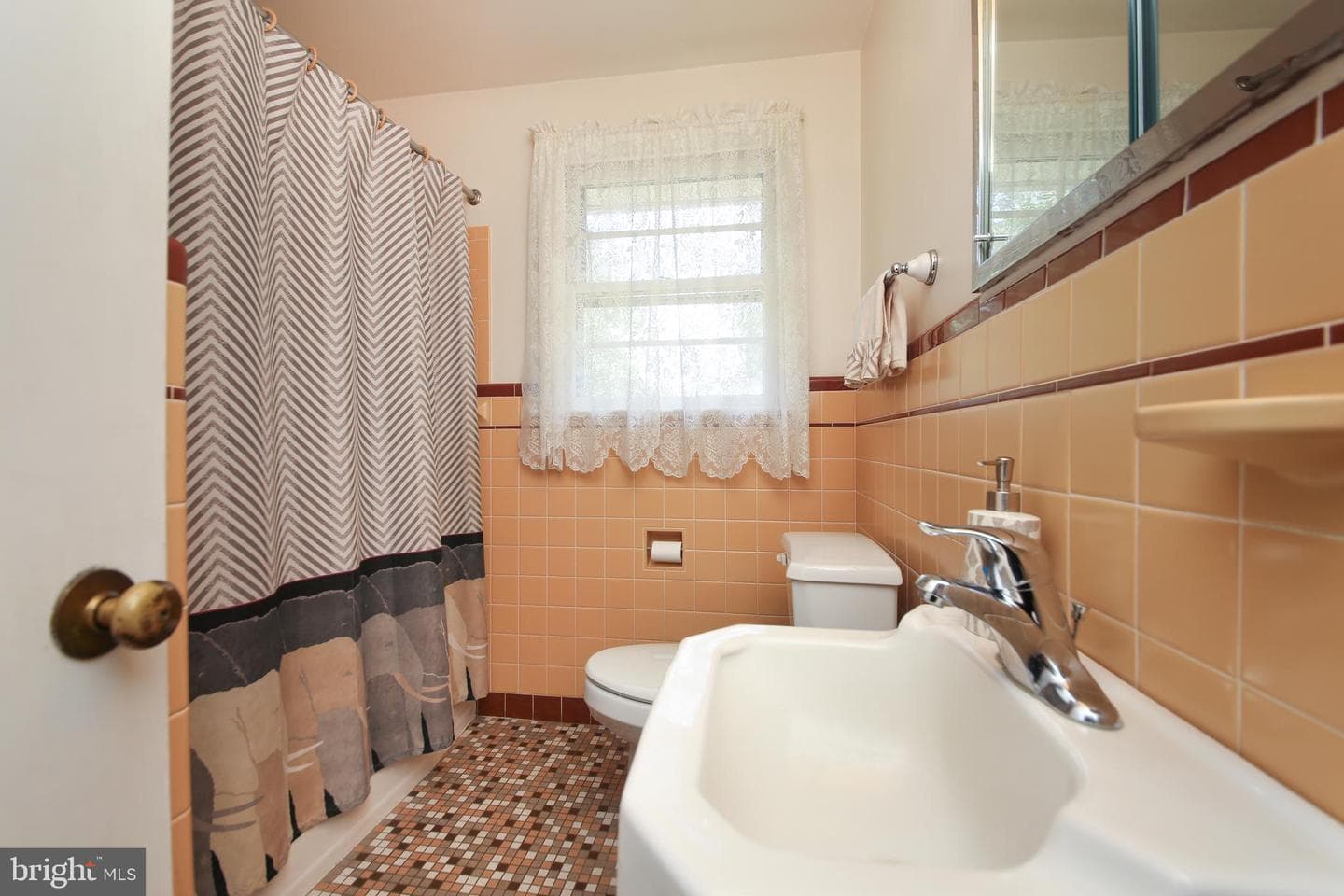 95 Springs Drive photo 14