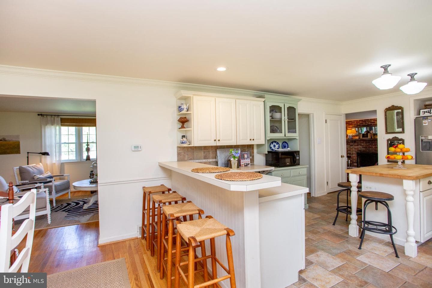 98 E Heron Road photo 32