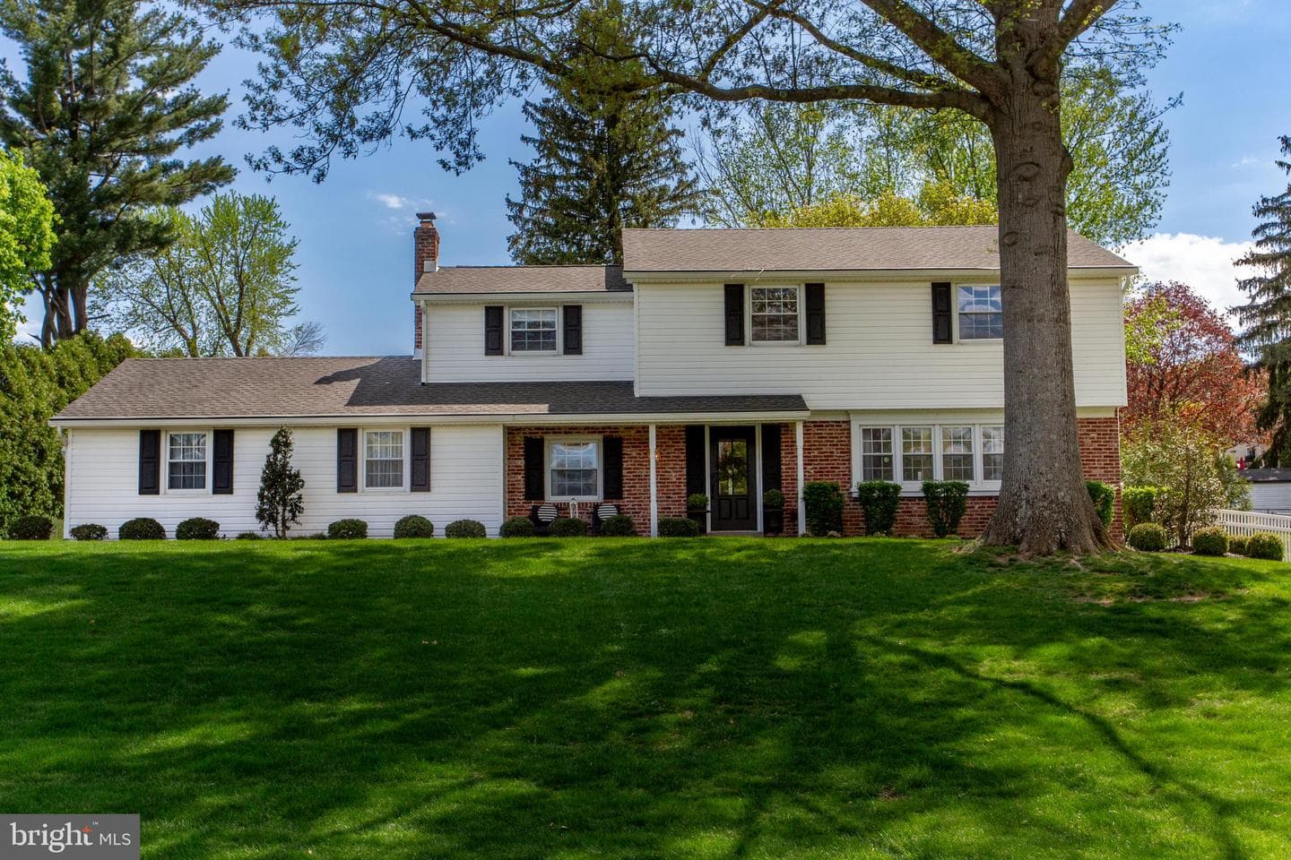 98 E Heron Road photo 4