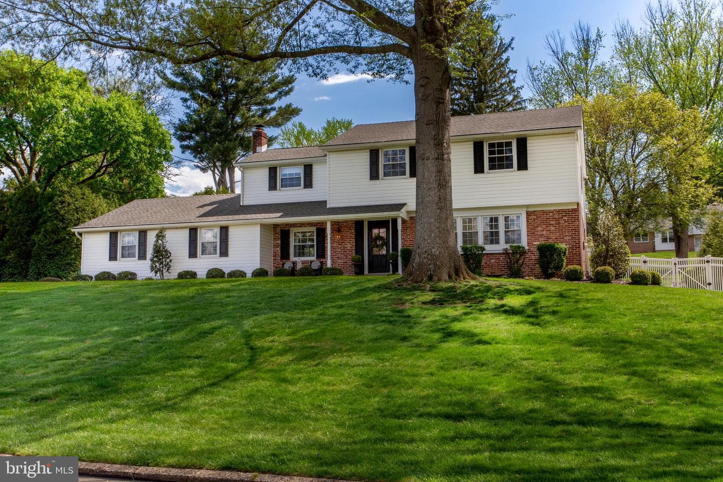 98 E Heron Road photo 6