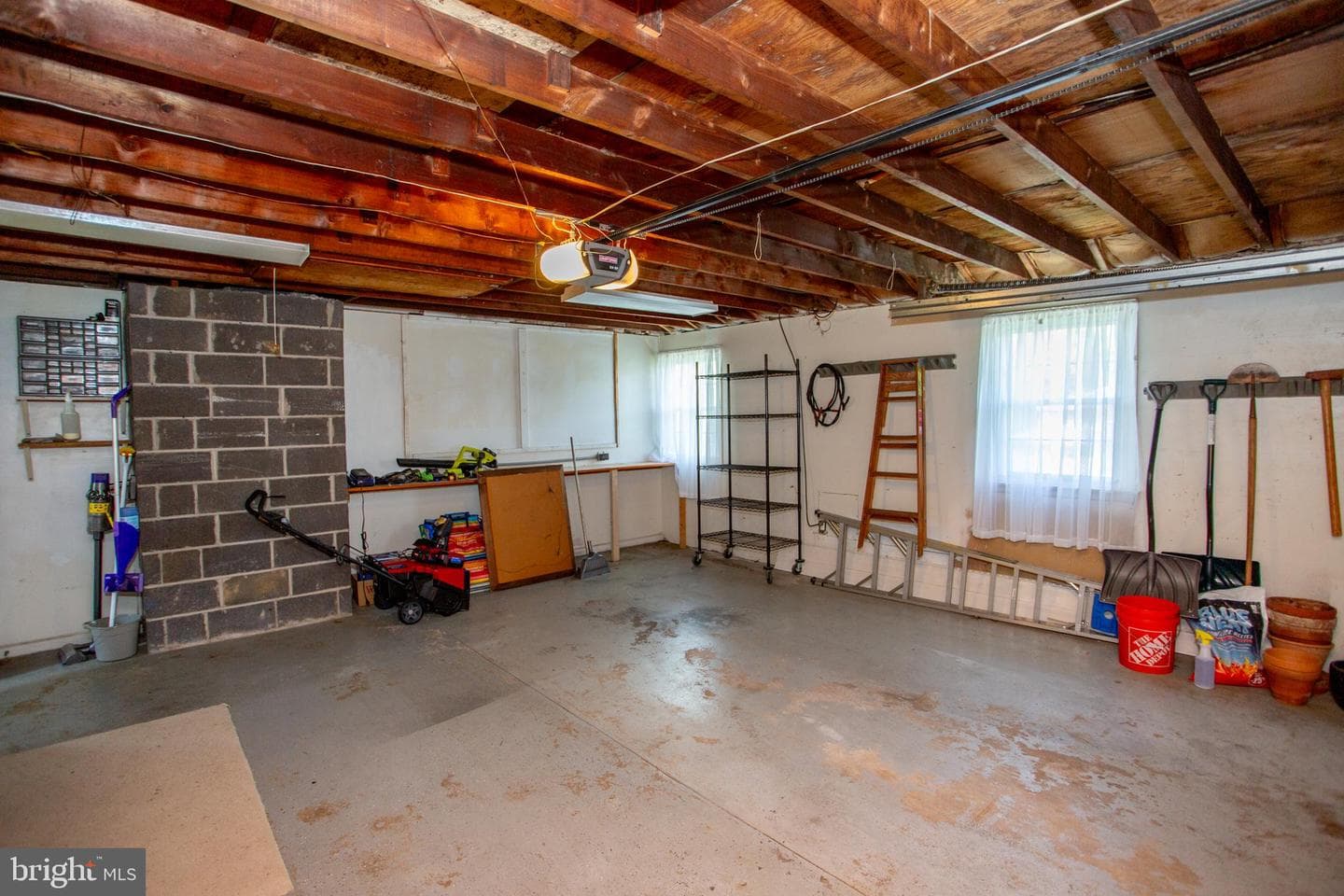 98 E Heron Road photo 66