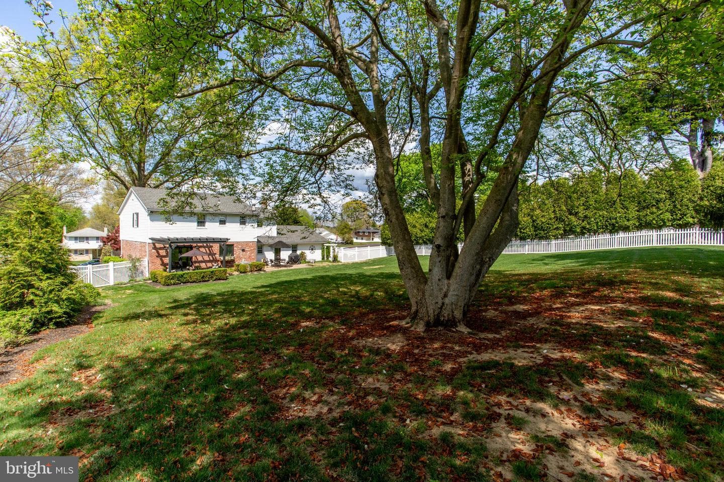 98 E Heron Road photo 79