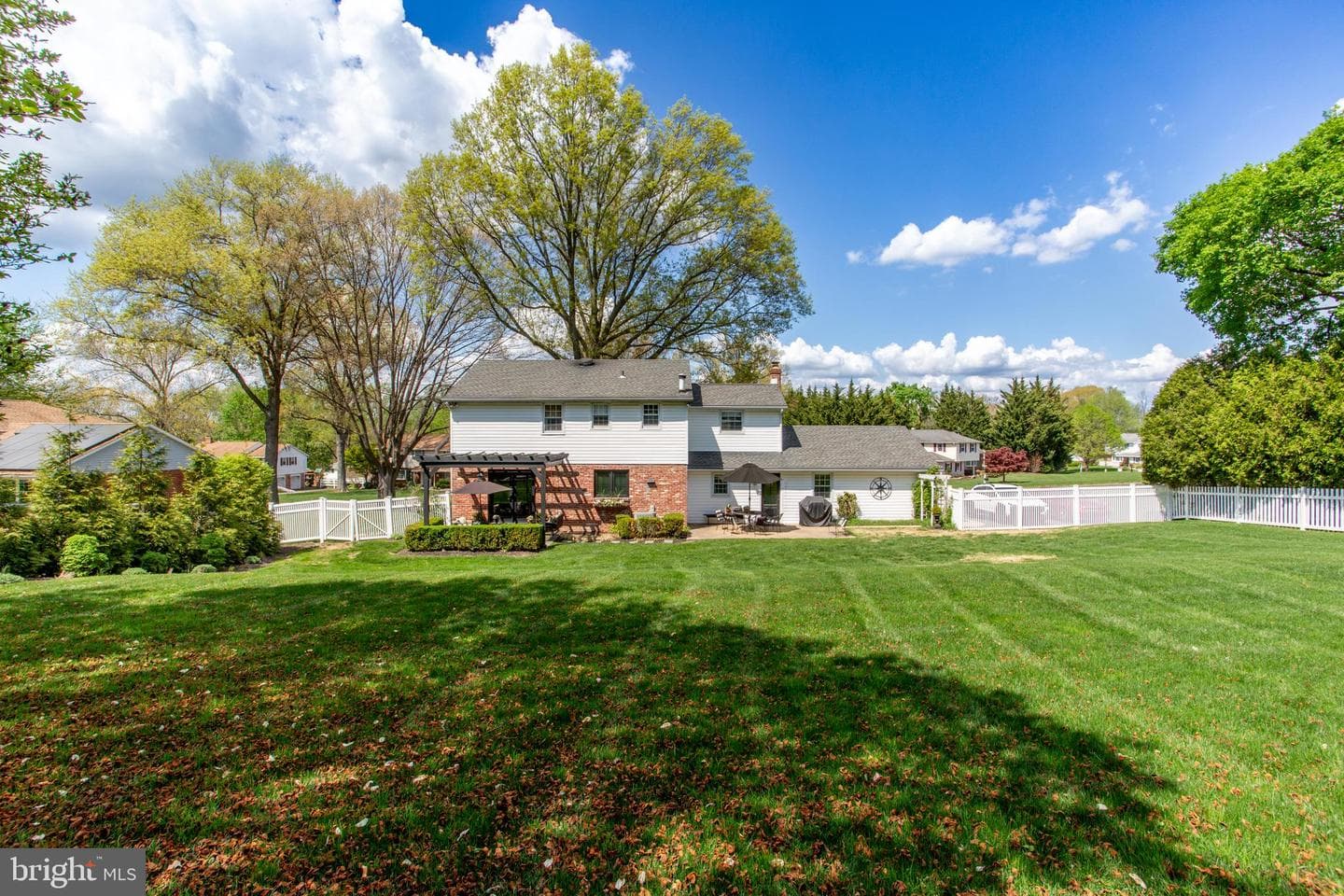98 E Heron Road photo 80