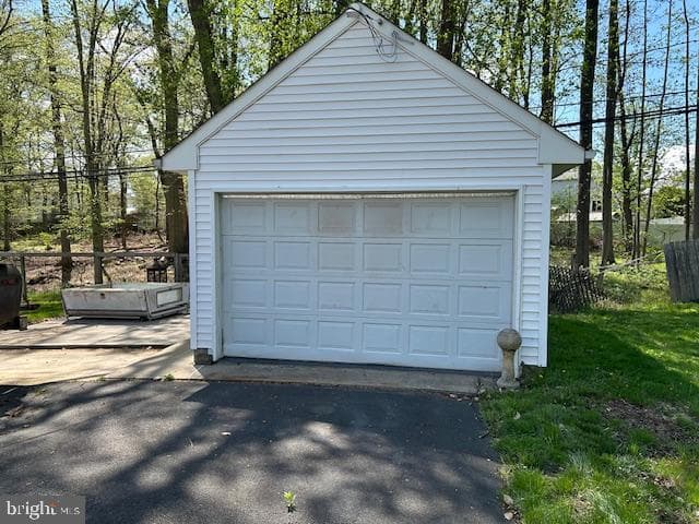 4400 Yates Road photo 25