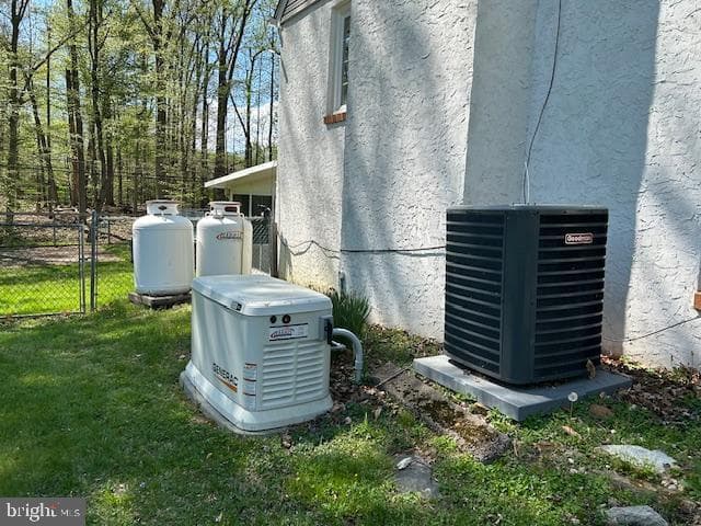 4400 Yates Road photo 27