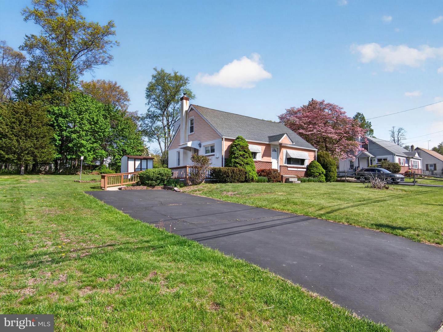 724 S 9th Street photo 10