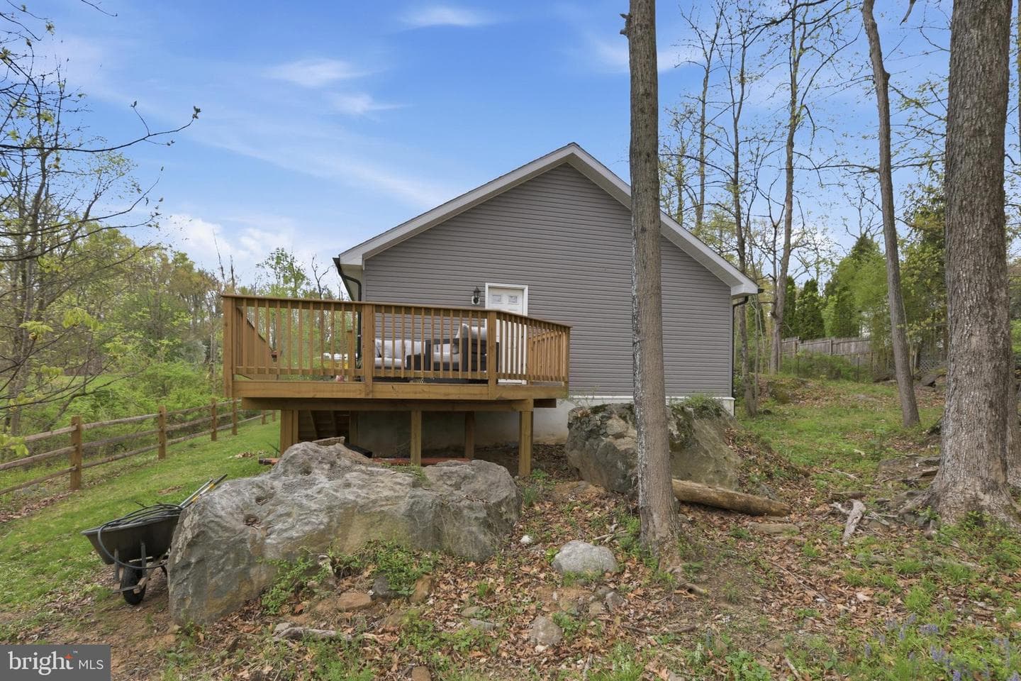 1535 Oak Lane photo 24