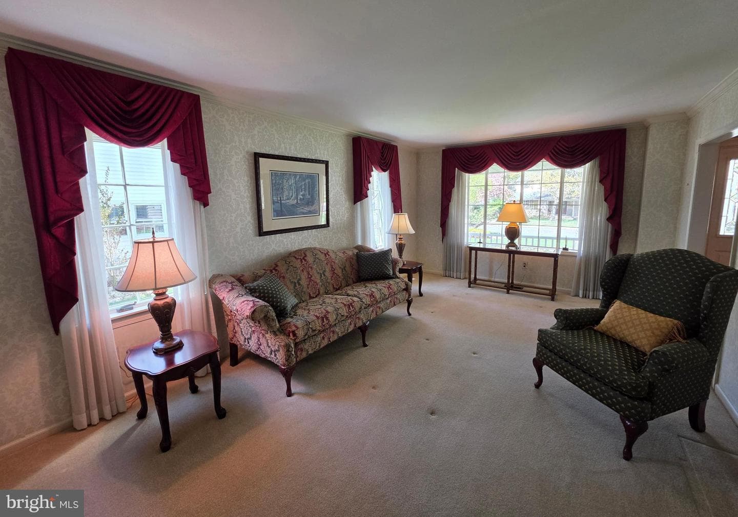 325 Charles Street photo 16