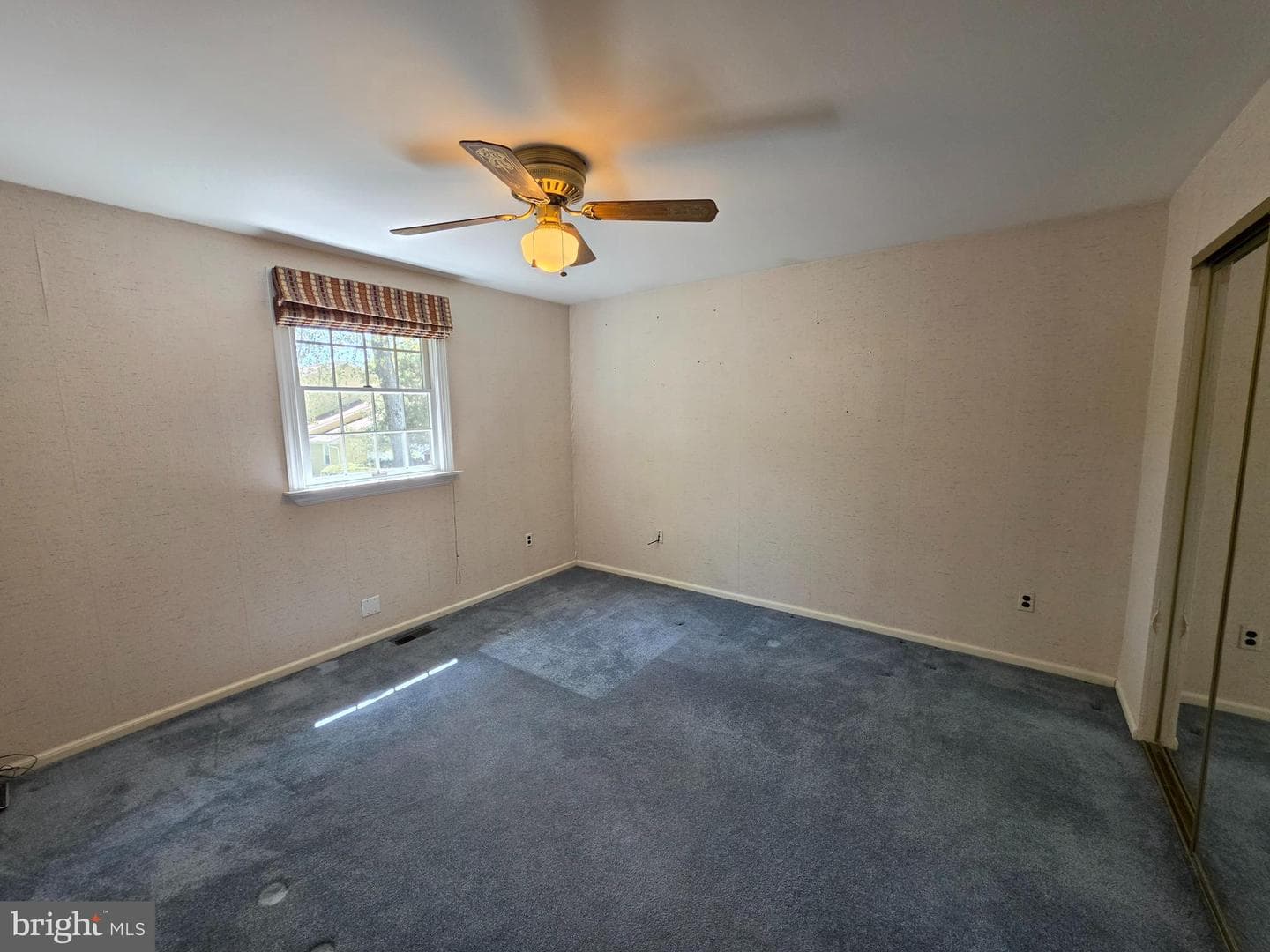 325 Charles Street photo 42
