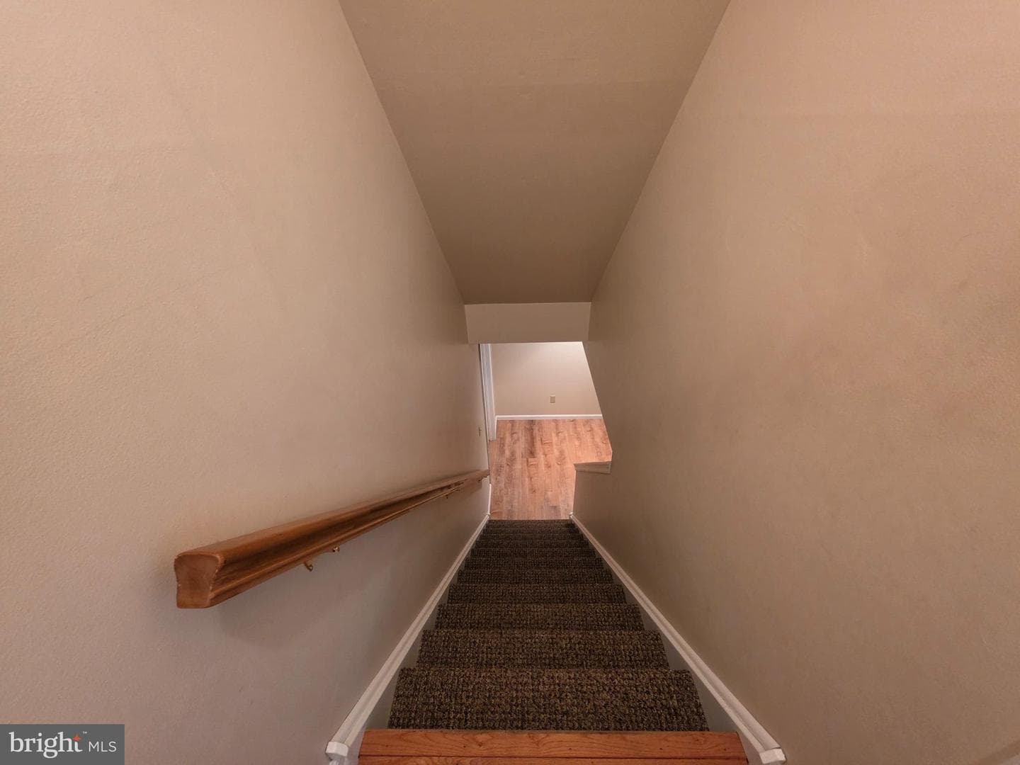 325 Charles Street photo 48