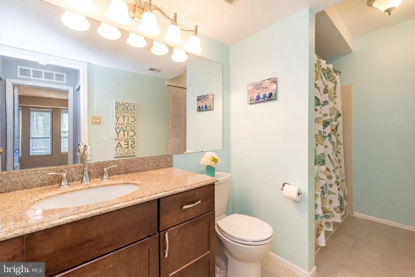 409 Society Place photo 18