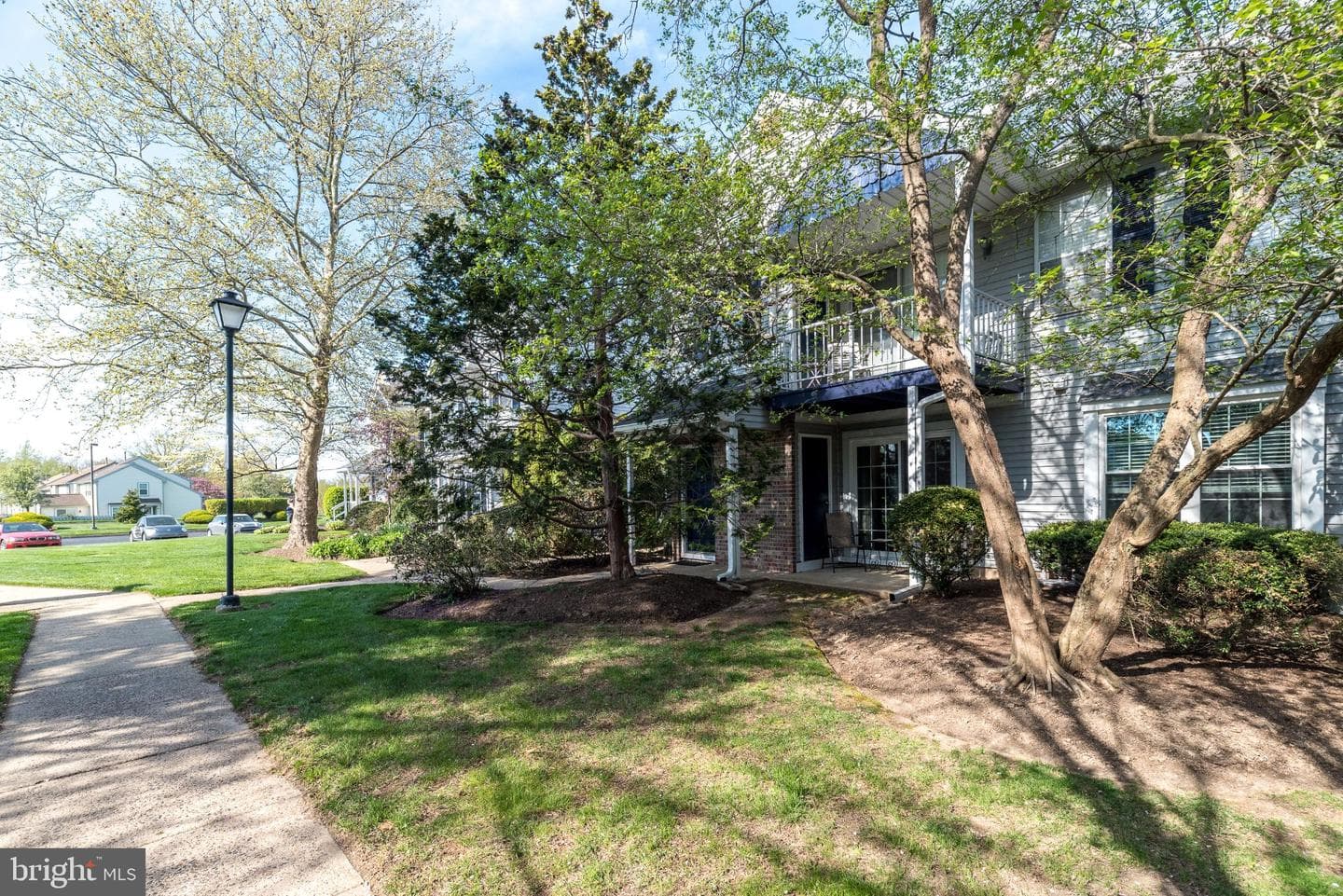 409 Society Place photo 22