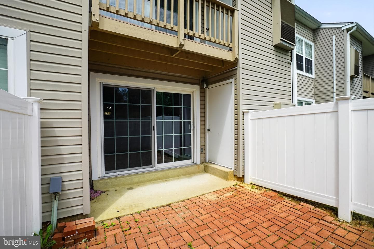 16012 Beacon Hill Drive photo 17