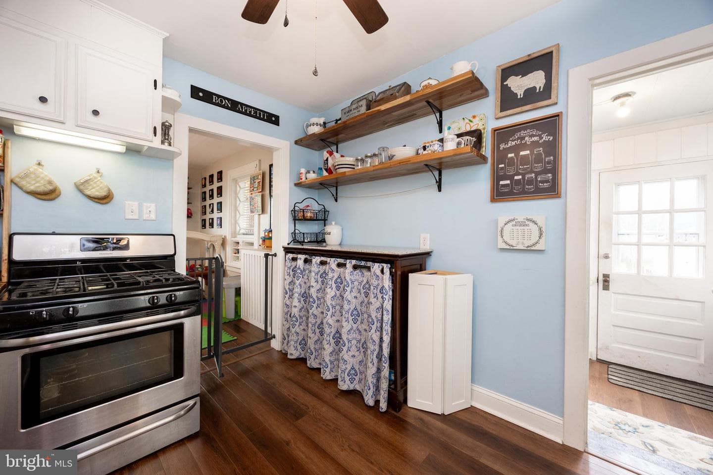 362 Franklin Street photo 8