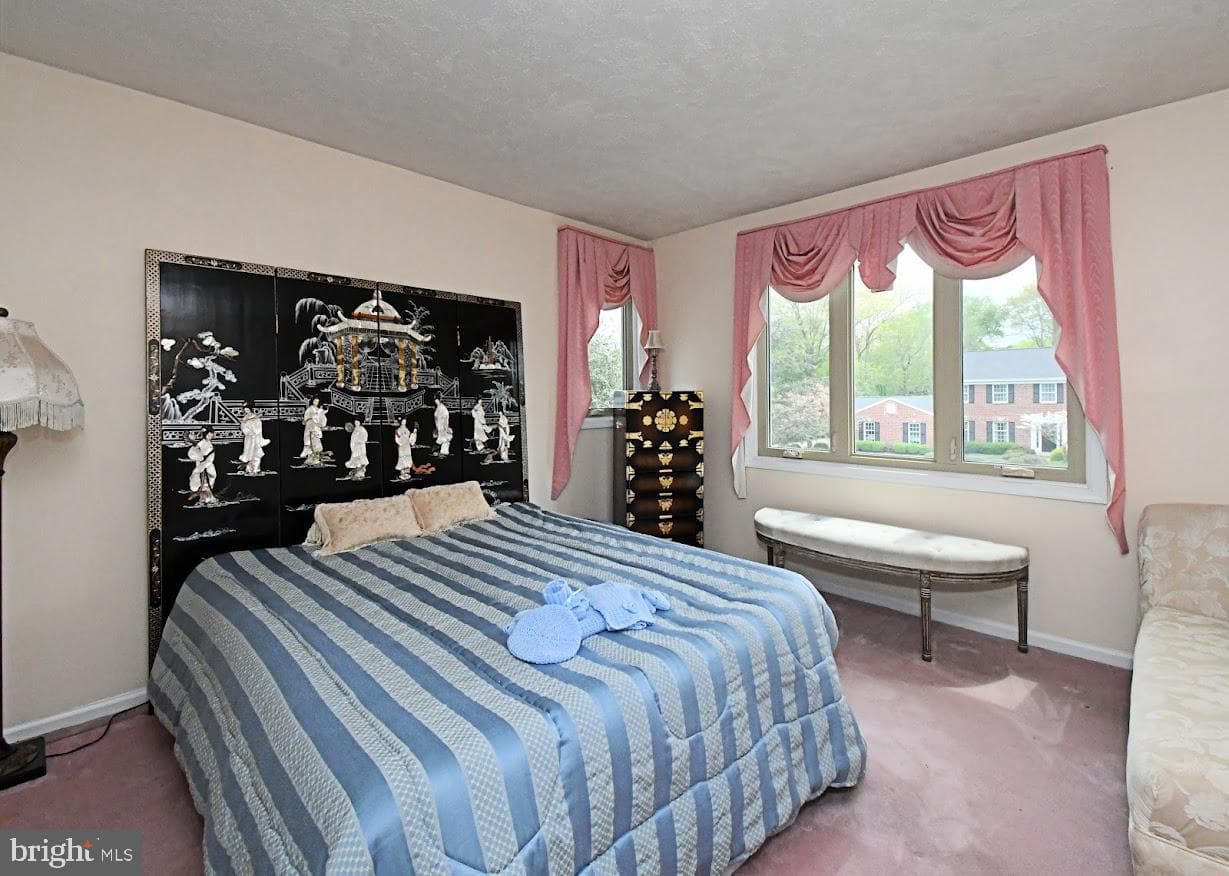 695 Friar Drive photo 30