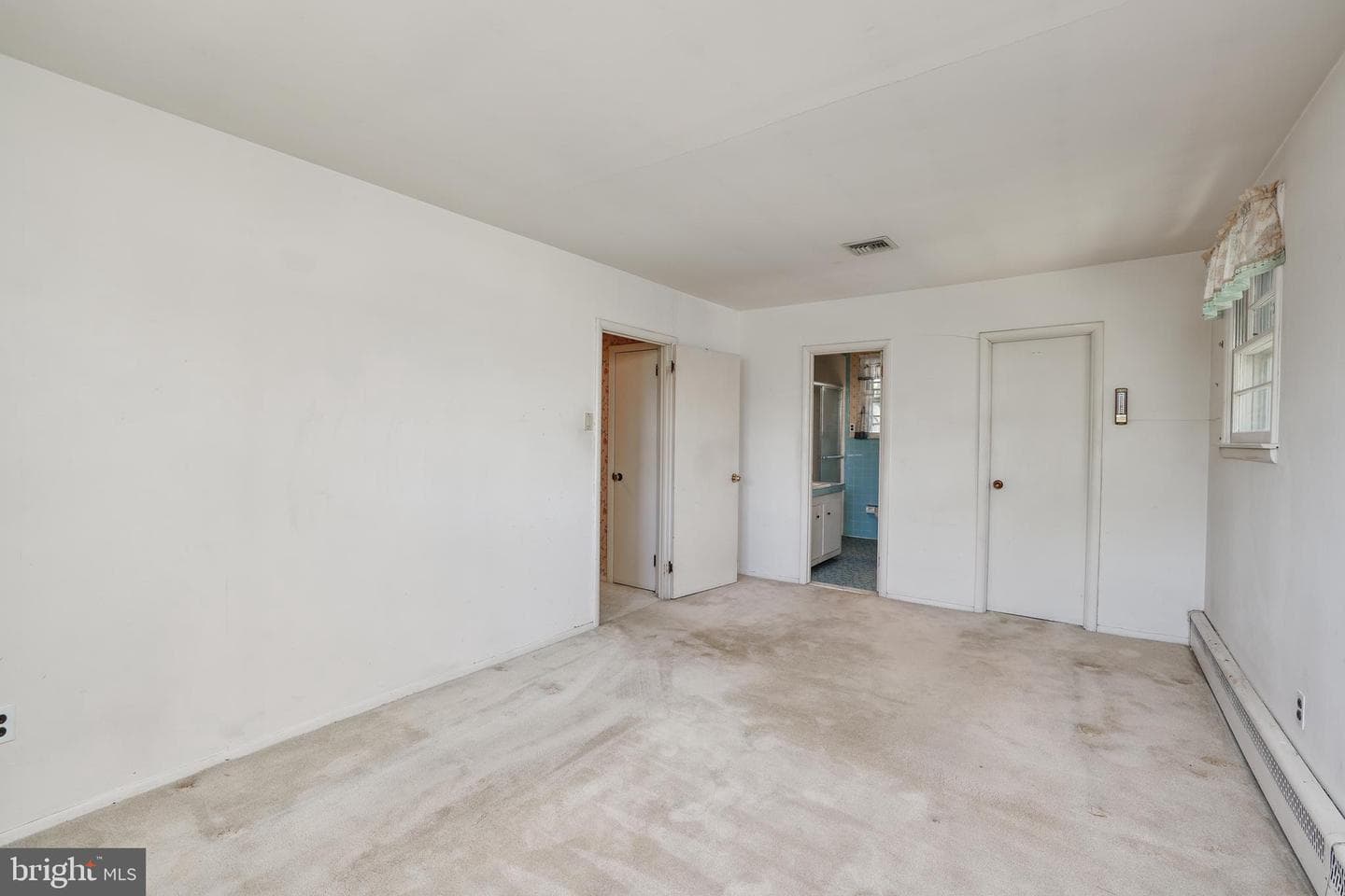 2323 Lakeview Drive photo 24