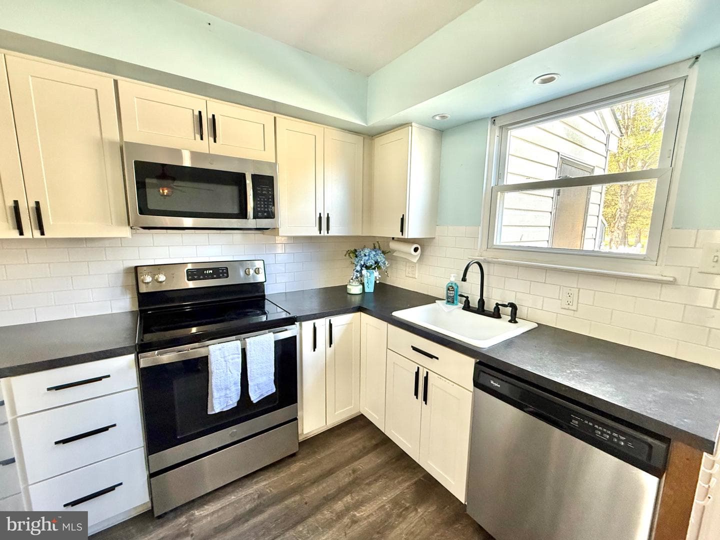 22 Berks Court photo 12