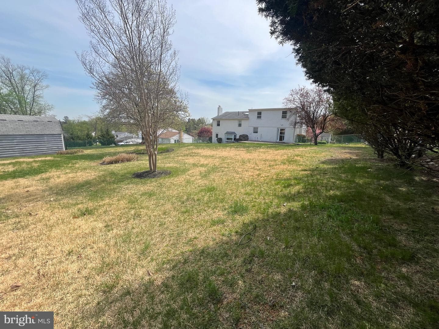 212 S Marmic Drive photo 3
