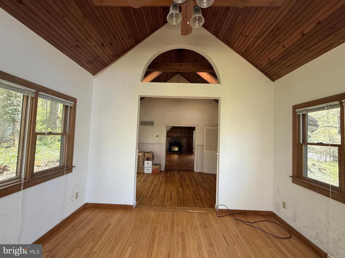 7126 Upper York Road photo 12
