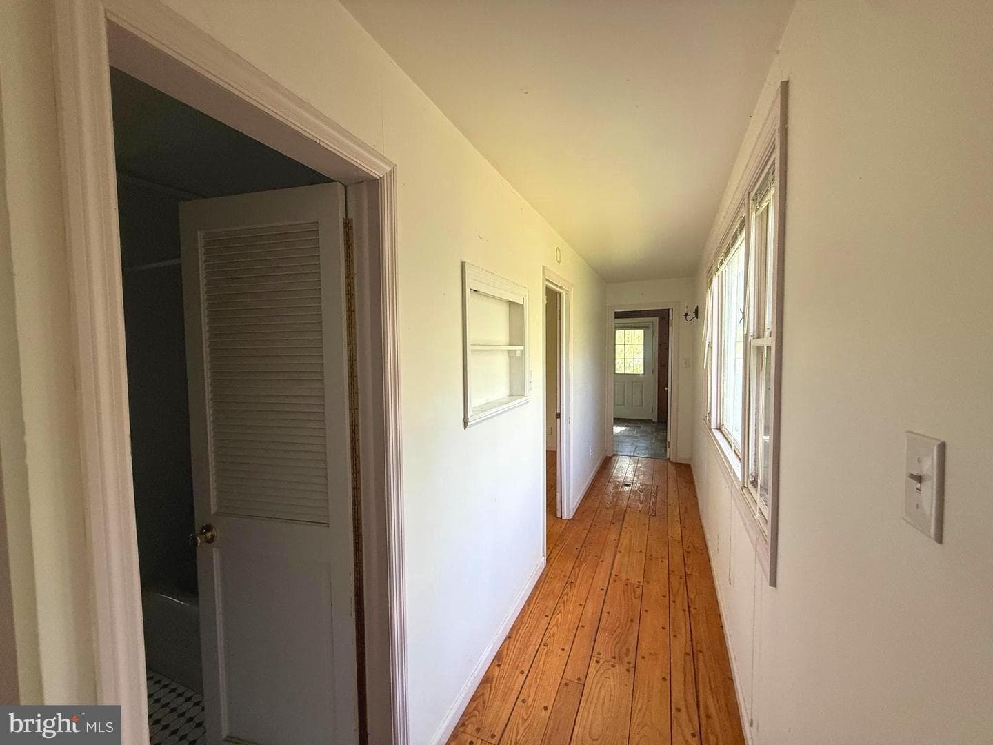 7126 Upper York Road photo 14