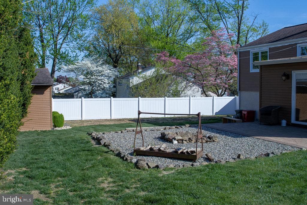 14 Revere Street photo 35
