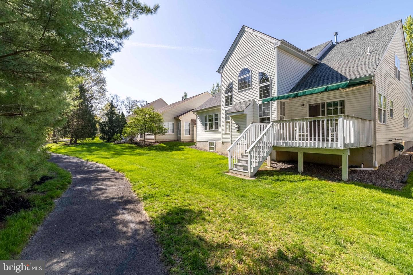 617 N Settlers Circle photo 17