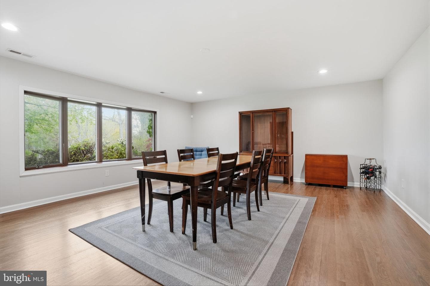 1040 Harvard Drive photo 18
