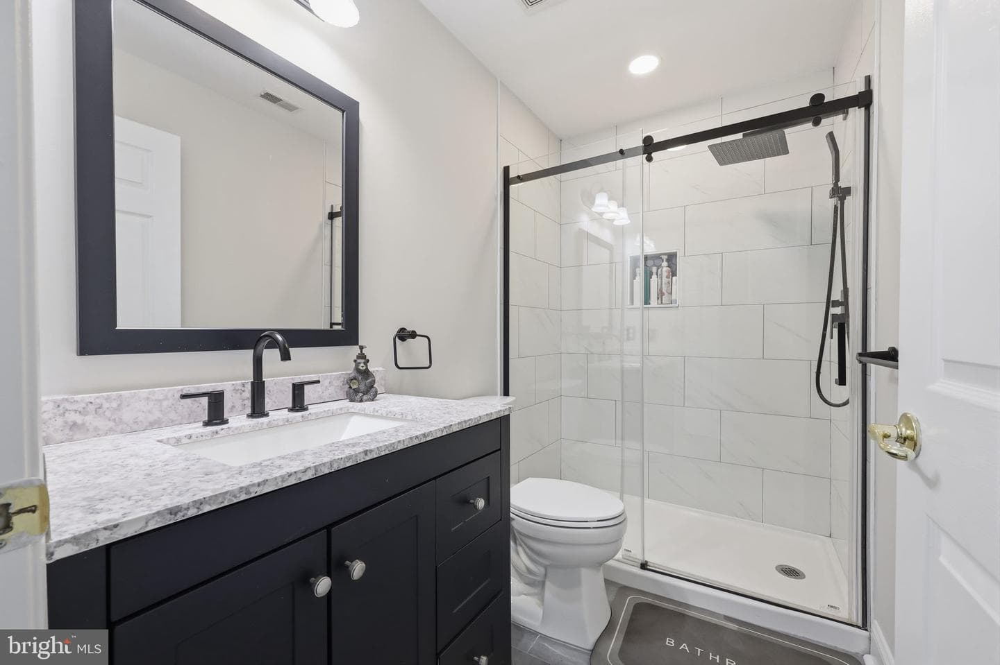 7 Wellington Road photo 16