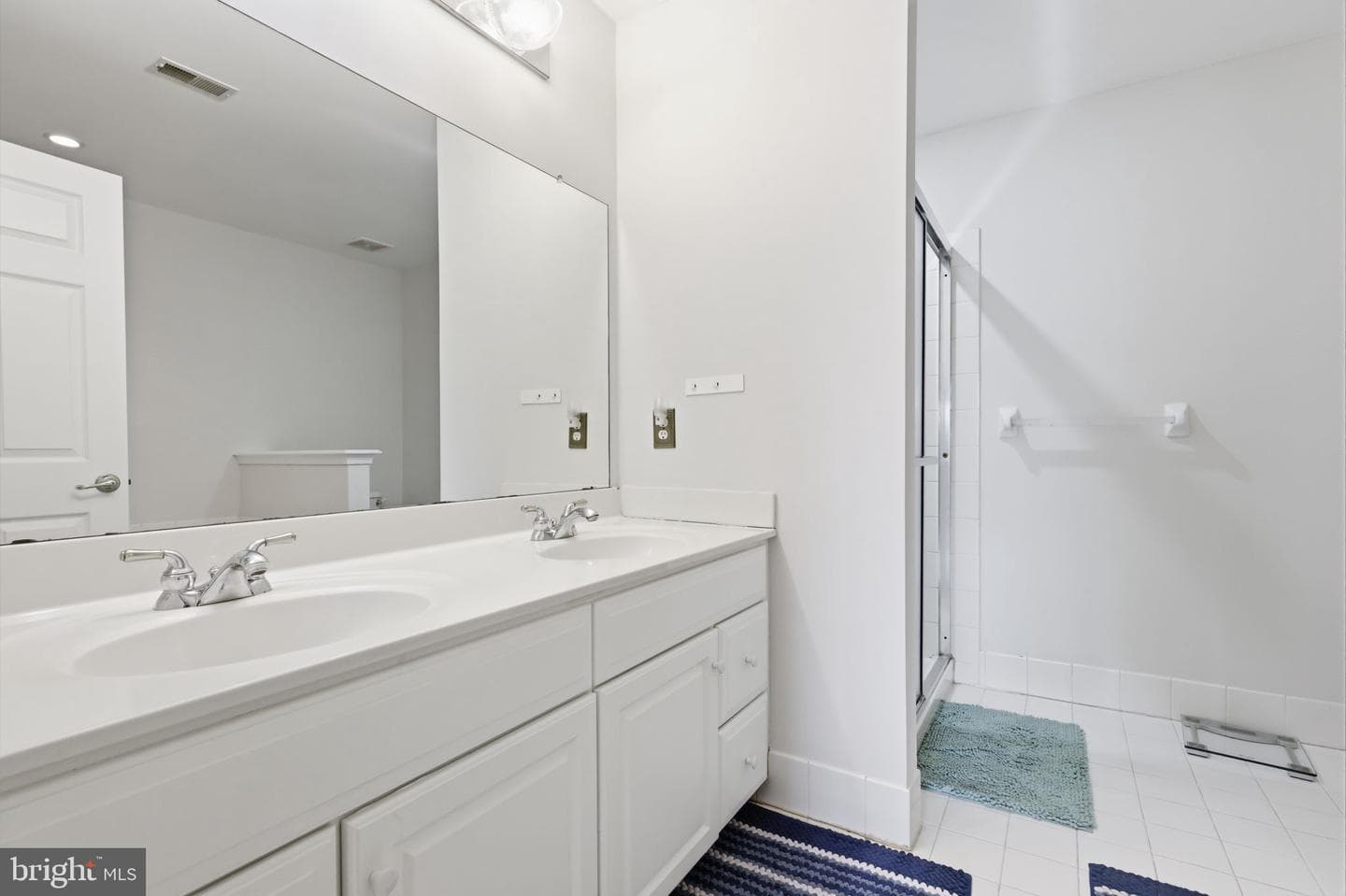 7 Wellington Road photo 19