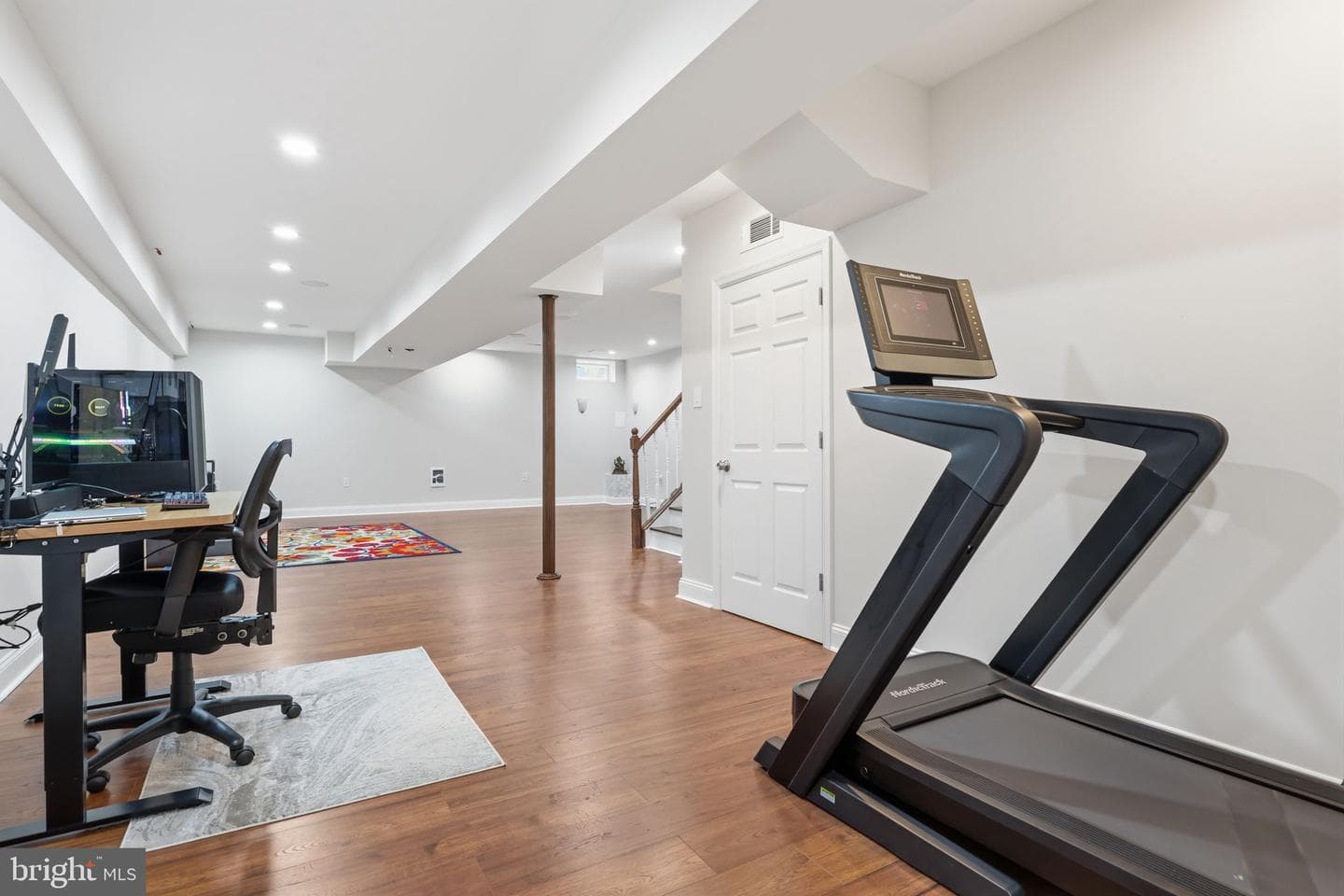 7 Wellington Road photo 32
