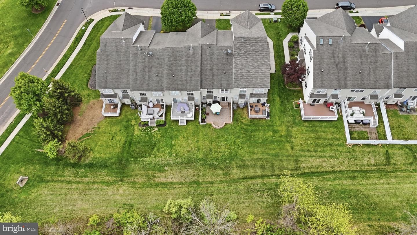 7 Wellington Road photo 48