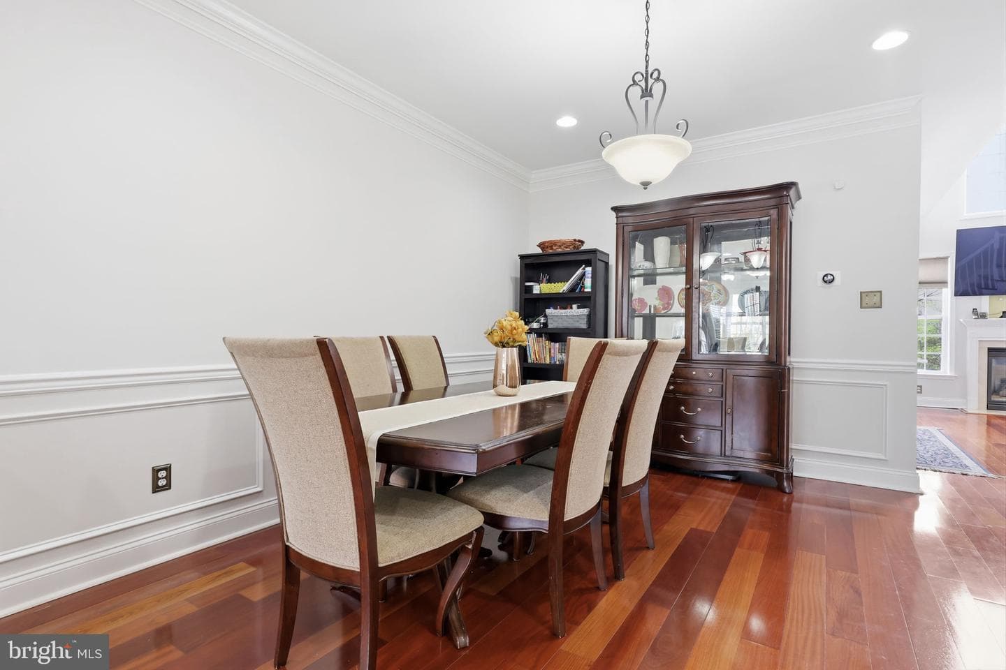 7 Wellington Road photo 8