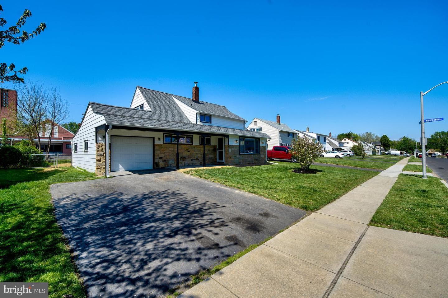 11 Whitewood Drive