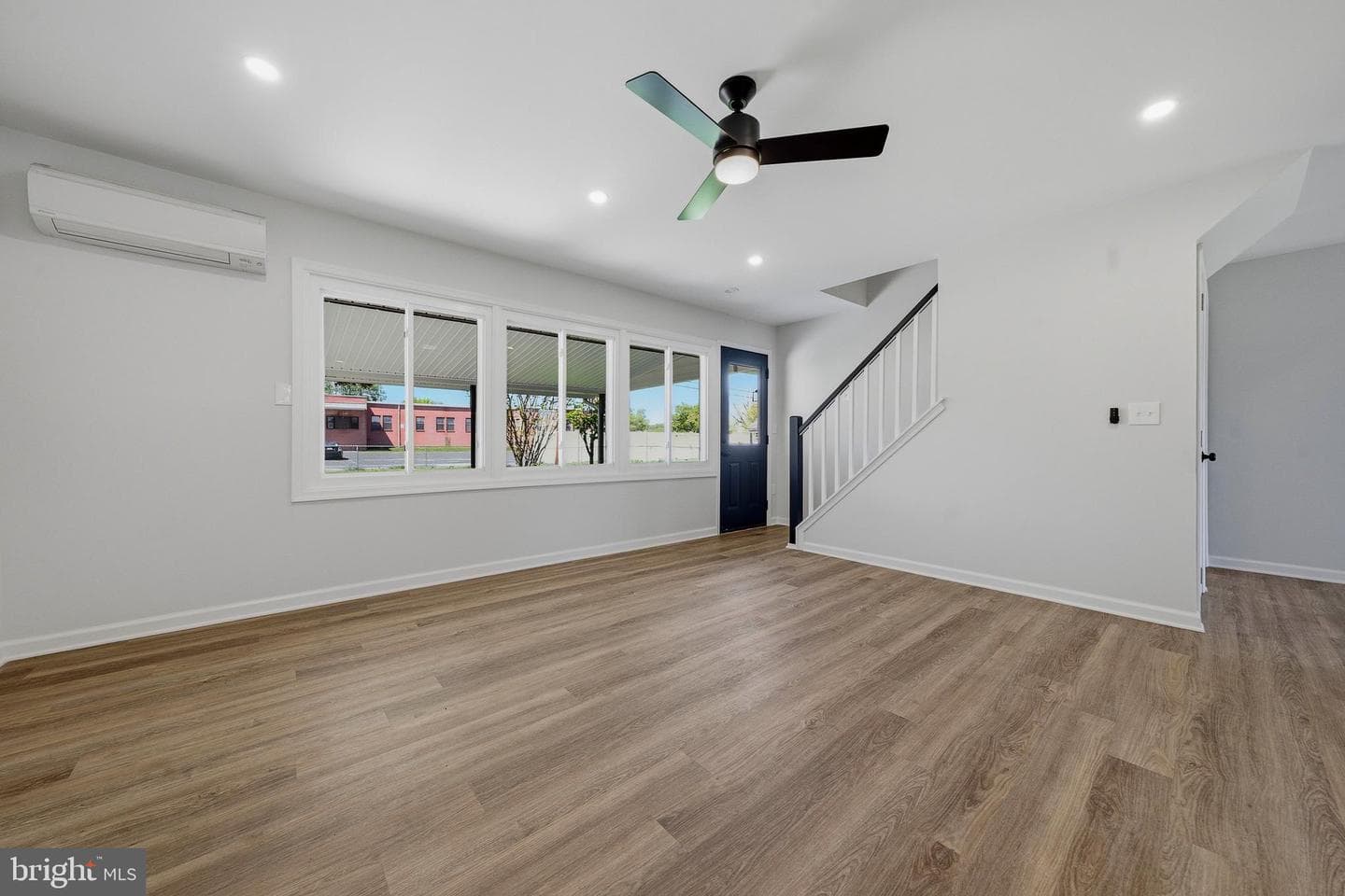 11 Whitewood Drive photo 22