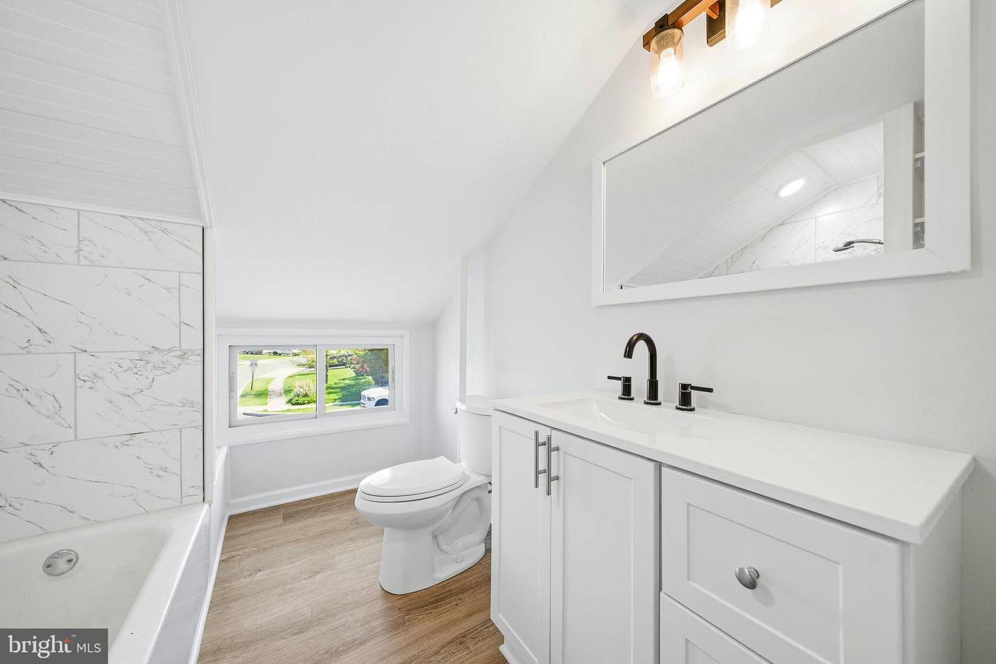 11 Whitewood Drive photo 25