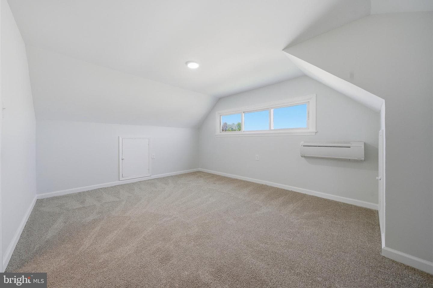 11 Whitewood Drive photo 38