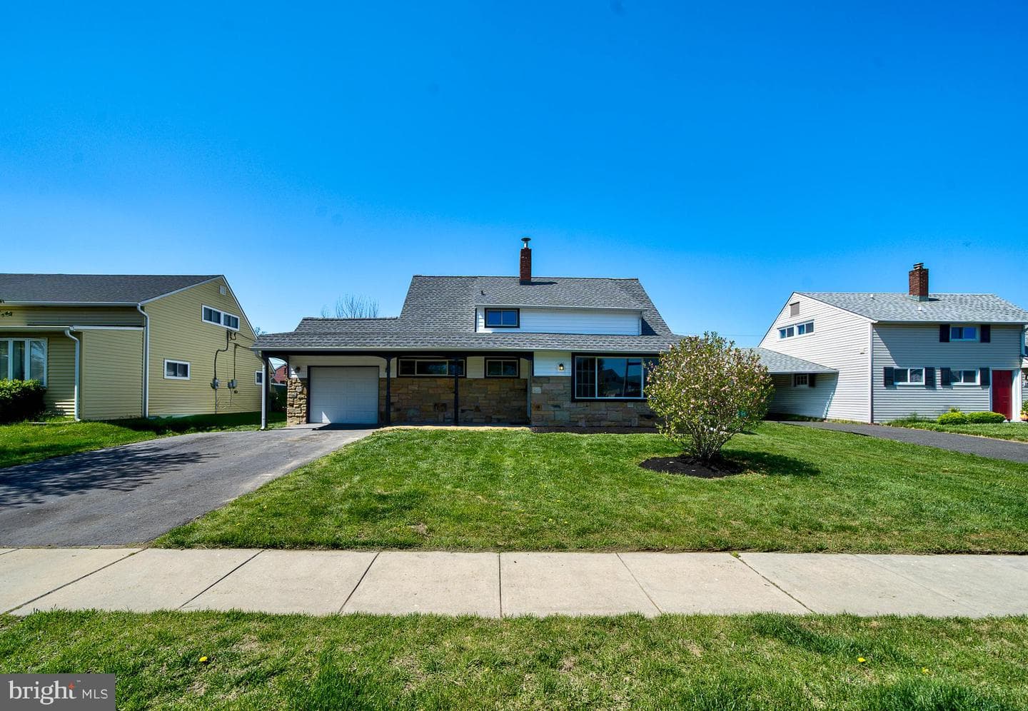 11 Whitewood Drive photo 47