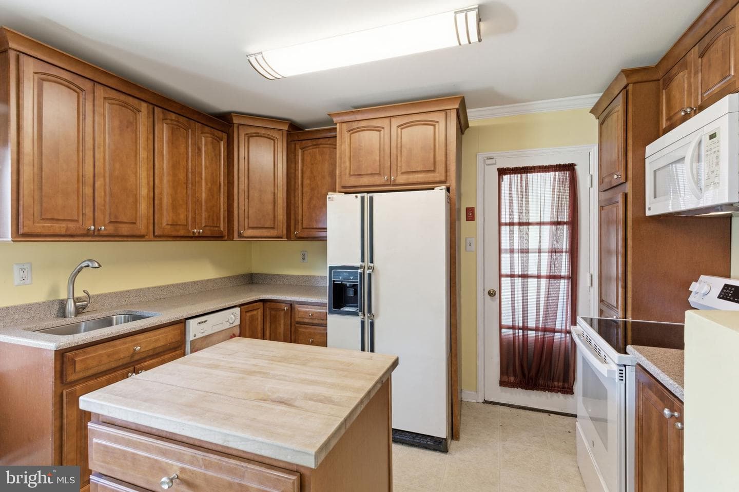 154 Pinewood Drive photo 8
