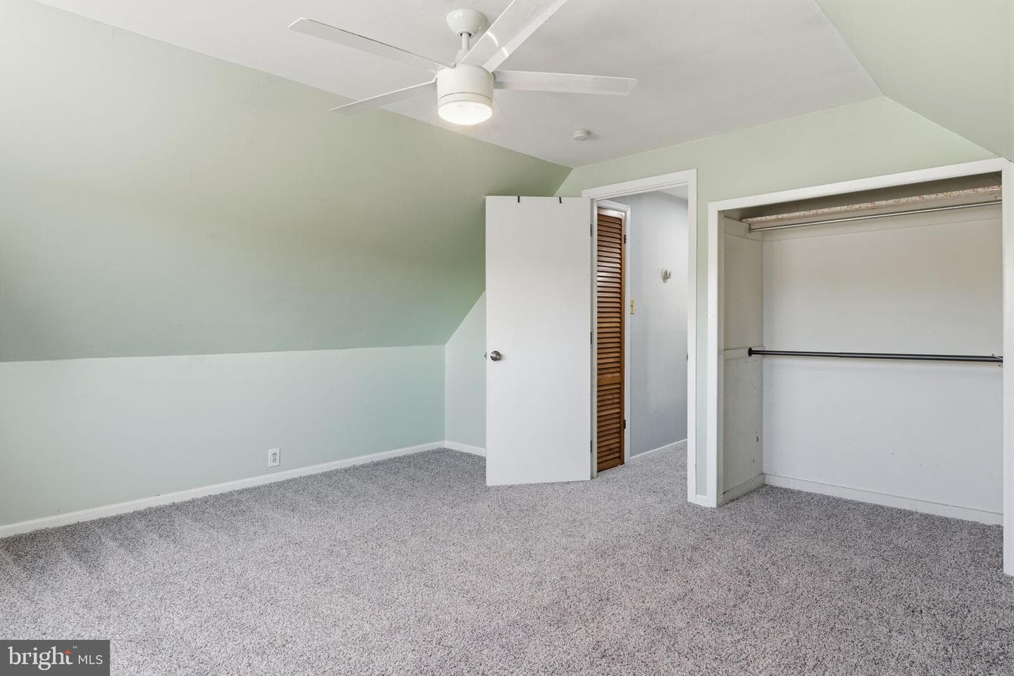25 Vermillion Lane photo 29