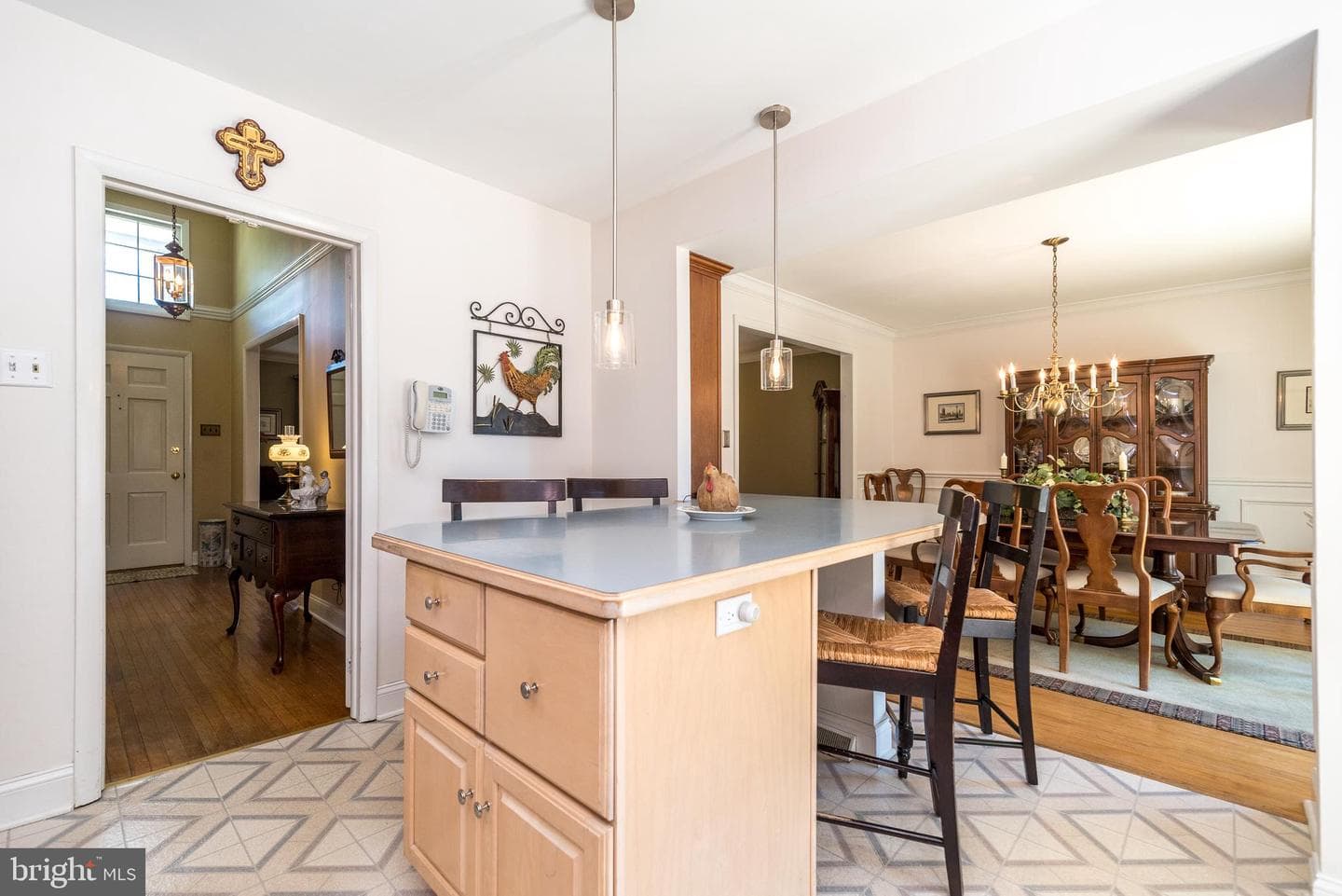 216 Windsor Drive photo 18