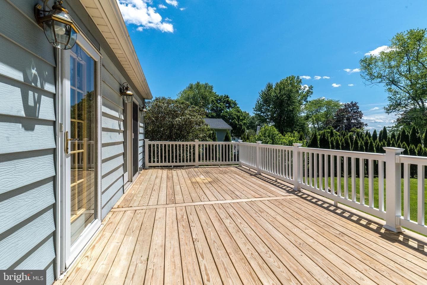 216 Windsor Drive photo 45