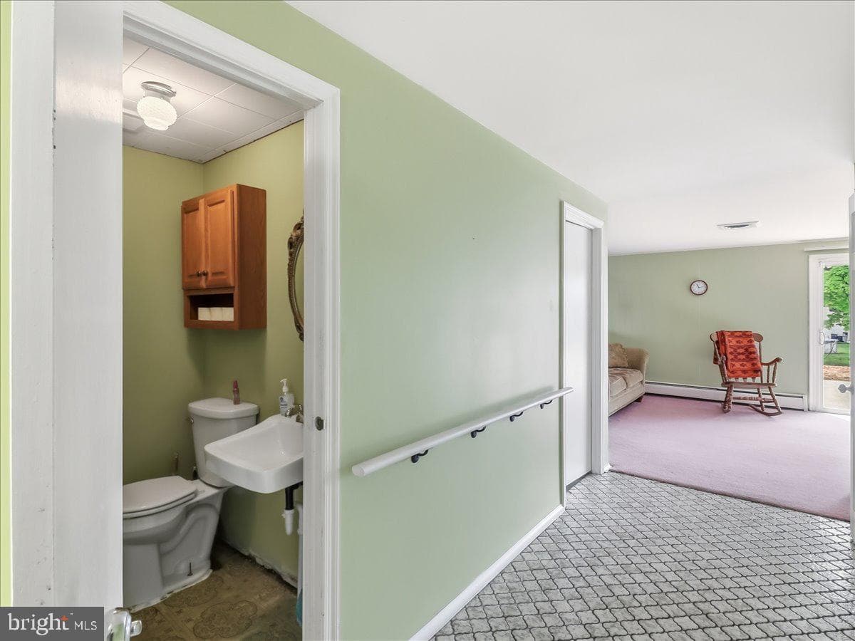 64 Gelder Drive photo 13