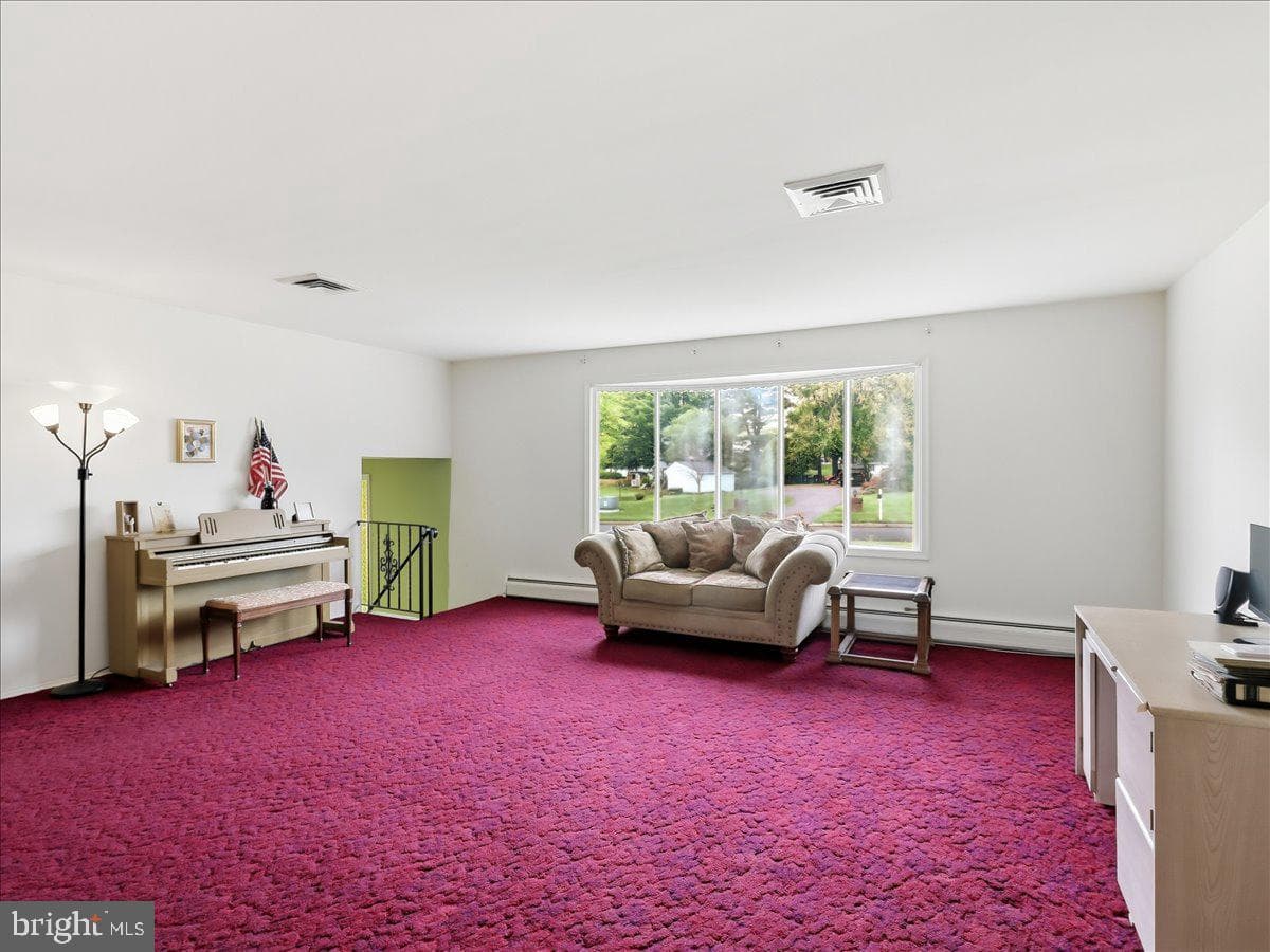 64 Gelder Drive photo 4